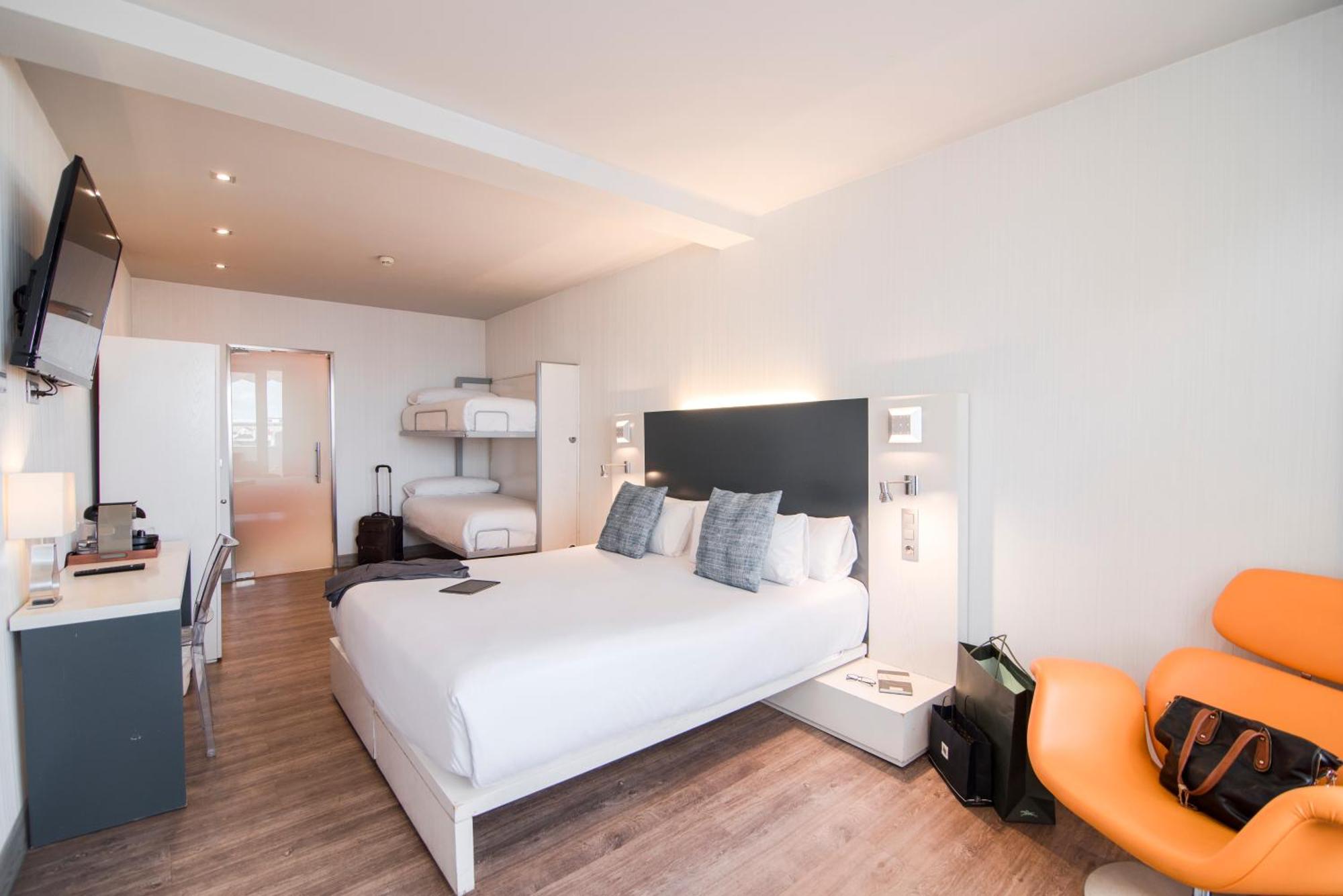 Petit Palace Canalejas Hotel 2*